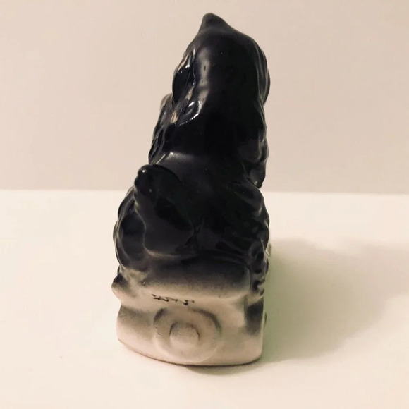 Vintage Husky Dog and Puppy on Small Train 3 Inch Long Figurine Japan - Picture 5 of 12